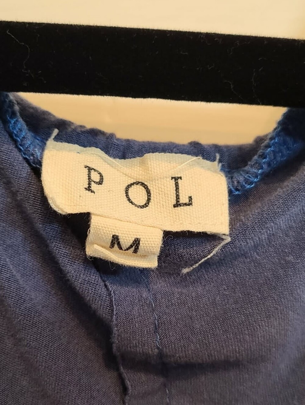POL Indigo Blue Short-Sleeve Hooded V-Neck Pullover Size M - Picture 4 of 5